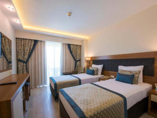 MIAROSA INCEKUM WEST RESORT