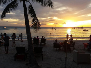 Microtel by Wyndham Boracay