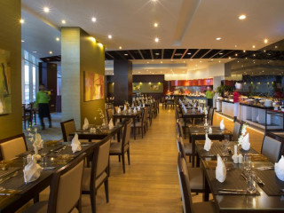 MILLENNIUM CENTRAL DOWNTOWN