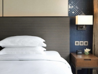 MILLENNIUM HILTON BANGKOK