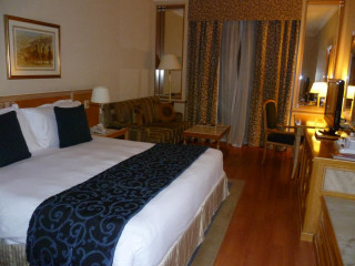 MILLENNIUM PLAZA DOWNTOWN HOTEL DUBAI