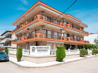 Milonas House Apartments