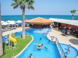 MIMOZA BEACH HOTEL