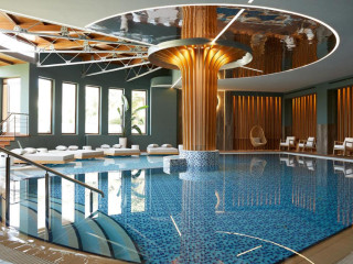 MINOA PALACE RESORT & SPA