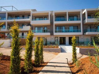 Minos Aparthotel and Suites