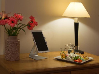 MINOS APARTHOTEL
