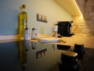 MINT RETREAT SUITES