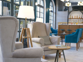 Mirabel City Center Hotel