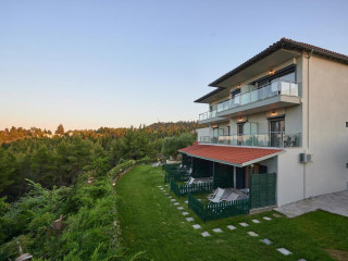 Mirabilia Boutique Hotel
