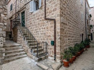 MIRABILIS - studio apartment - Old Town