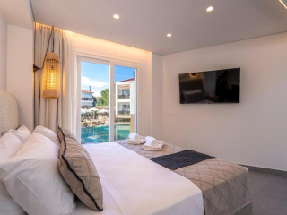 Novotel Dubai Al Barsha Hotel
