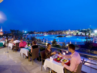 Miracle Resort Hotel 
