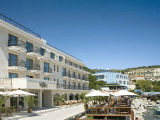 MISTRAL HOTEL