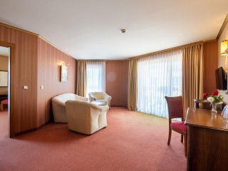 Mistral Hotel
