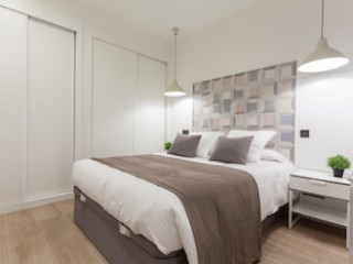 MIT HOUSE BRAVO EN MADRID