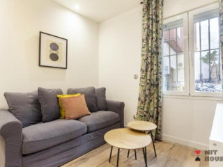 MIT HOUSE UNIVERSIDAD EN MADRID