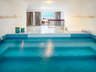 Mitsis Grand Beach Hotel