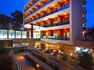 MLL Mediterranean Bay - Adults Only