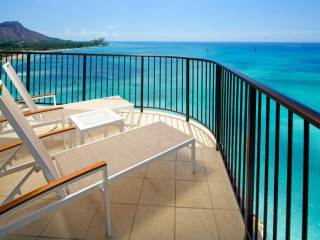 Moana Surfrider, A Westin Resort & Spa, Waikiki Beach