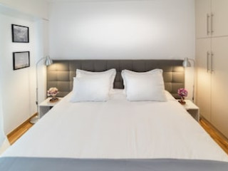 MODERN DESIGN APARTMENT NEAR ACROPOLIS