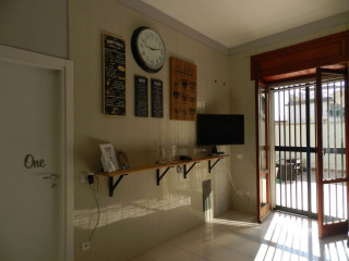 MOLA ROOMS