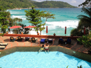 Mom Tri's Villa Royale