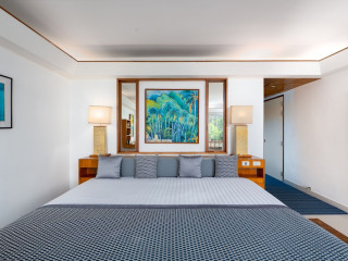 MOM TRI'S VILLA ROYALE