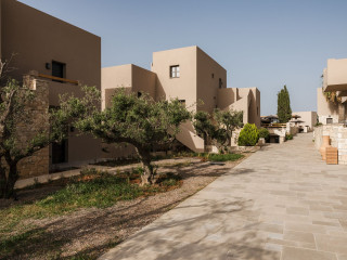 MOMI SLOW LIVING HOTEL Adults Only 13+