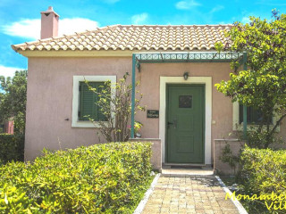 Monambeles Villas