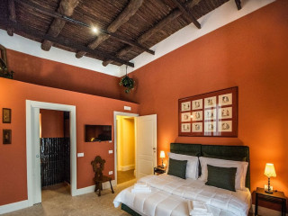 MONART HOSPITALITY CAPODIMONTE