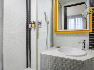 Hotel Monceau Elysees