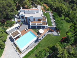 Monogram Travel Crete