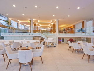 Monsuau Cala D'or Hotel
