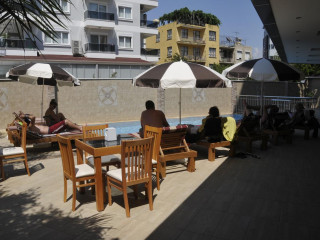 MONTE CARLO PARK HOTEL