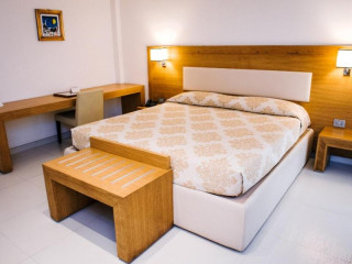 Monte Sarago Hotel