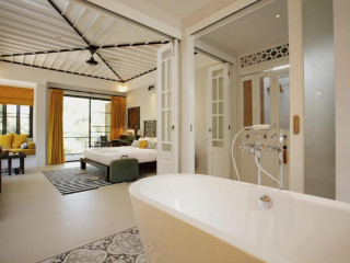 Moracea by Khaolak Resort