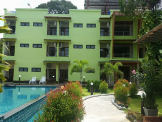 Morakot Lanta Resort