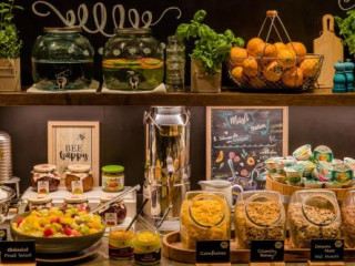 MOTEL ONE BERLIN-HACKESCHER MARKT