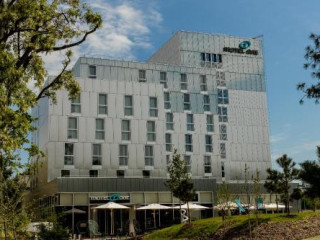 MOTEL ONE PARIS-PORTE DORÉE