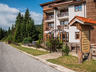 Mountain Lake Hotel