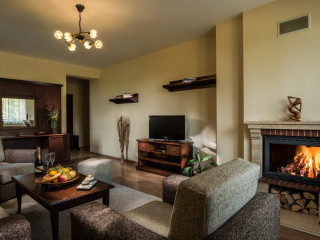 Mountain Lake Hotel