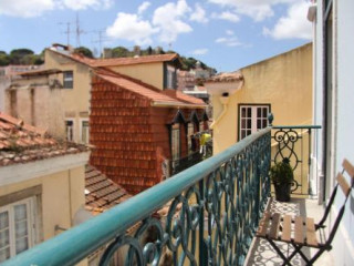 MOURARIA APARTMENTS