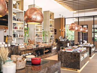 Mövenpick Asara & Spa Hua Hin