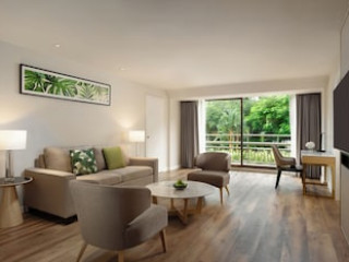 MOVENPICK BDMS WELLNESS RESORT BANGKOK