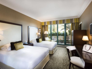 MOVENPICK GRAND AL BUSTAN DUBAI