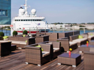 Mövenpick Hotel Amsterdam City Centre