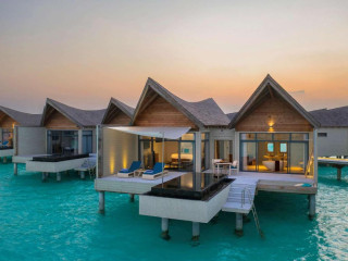 Movenpick Resort Kuredhivaru Maldives