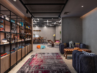 Moxy Bangkok Ratchaprasong