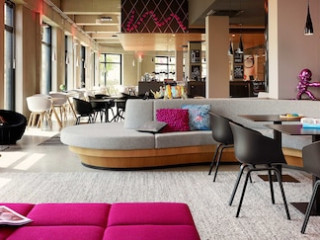 MOXY BERLIN OSTBAHNHOF