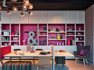 Moxy Vienna Airport